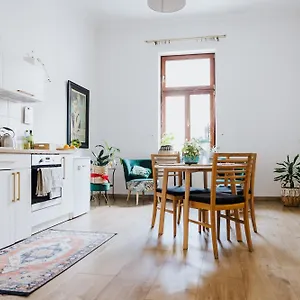 Appartement Atticus, Krakau